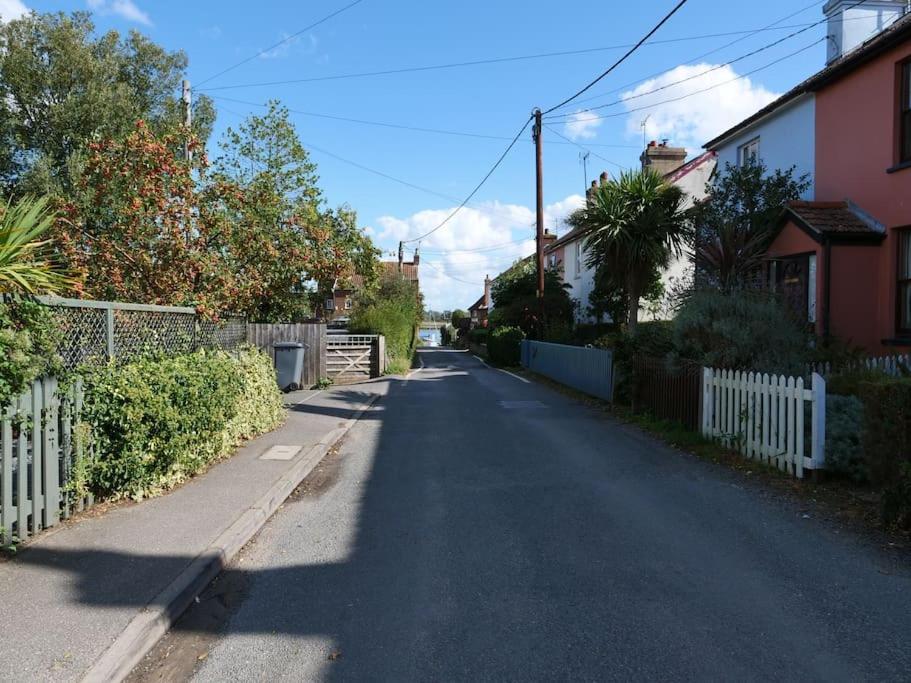 Rockhopper Cottage, Waldringfield Woodbridge Exterior foto